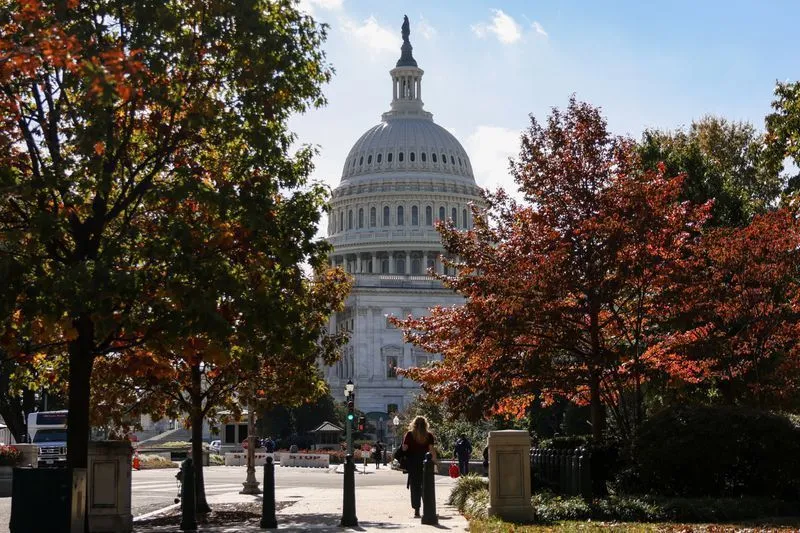 Partido Democrata dos EUA racha a dois meses das Midterms